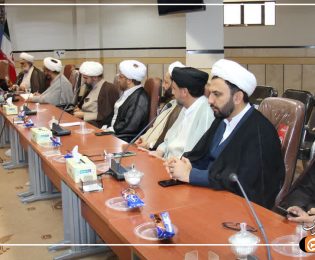 تصاویر / اجلاسیه مدیران مدارس علمیه استان فارس