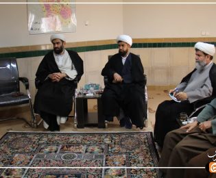 تصاویر / دیدار مدیر حوزه علمیه با اساتید ممتحن شفاهی حوزه علمیه استان
