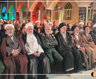 مراسم بزرگداشت شهدای روحانی لارستان برگزار شد