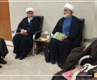 دیدار مدیر حوزه علمیه فارس با معاون منابع انسانی حوزه‌های علمیه در قم؛ تأکید بر اتمام پروژه‌های عمرانی مدارس علمیه