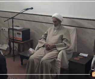دیدار مدیر حوزه‌ علمیه فارس و با آیت‌الله بهشتی در قم