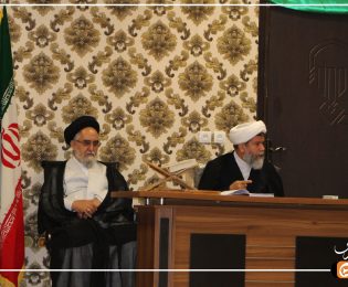 دیدار مدیر حوزه علمیه استان با مبلغین شهرستان خفر