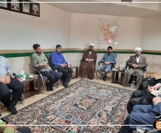 دیدار صمیمانه مبلغان مجازی شیراز با مدیر حوزه علمیه فارس