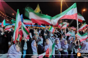 گزارش تصویری هفتادویکمین شب ایستادگی