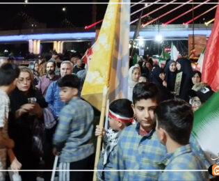 گزارش تصویری هفتادودومین شب ایستادگی
