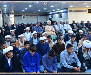 آیین افتتاحیه سال تحصیلی مدارس علمیه فسا؛ تاکید بر گسترش نقش اجتماعی طلاب